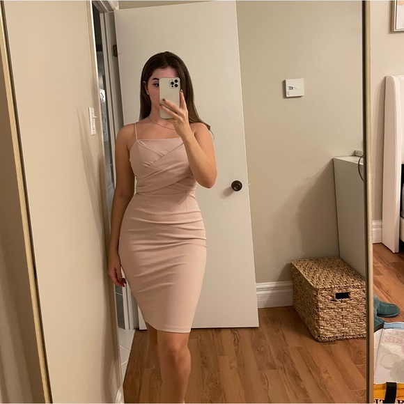 Dynamite Pink Midi Dress - Picture 2 of 4